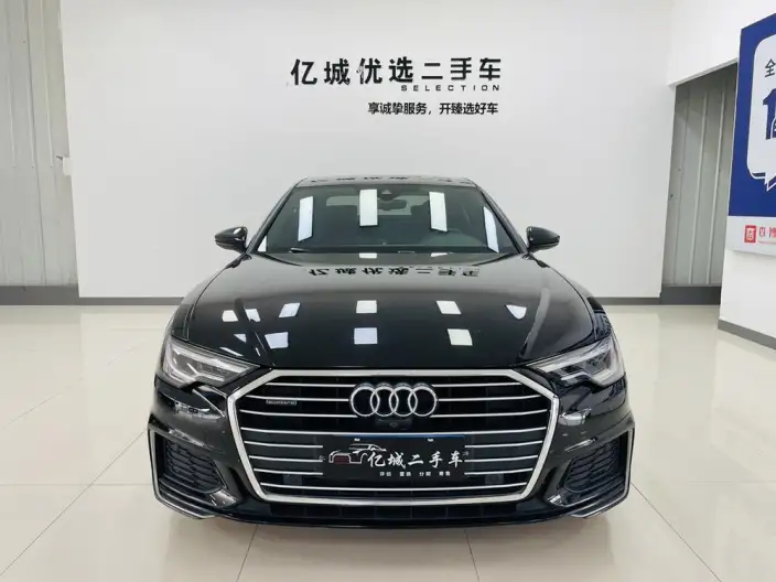 Audi A6L 2022 Model 55 TFSI quattro Exclusive Dynamic Model