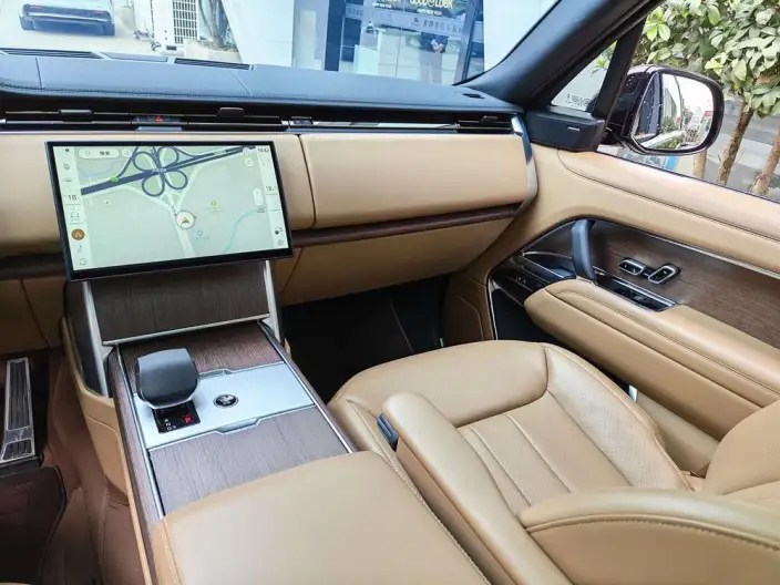 Range Rover 2025 Model 3.0 L6 400PS Shengshi Extended Edition – фото 9