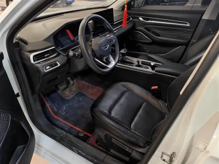 Geely Emgrand 2023 Model No. 4 Gen Champion Edition 1.5L CVT Noble Model – фото 9