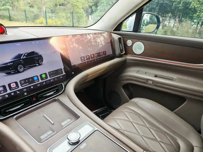 Aito M9 2024 Model Extended Range Ultra VI seat Edition – фото 9