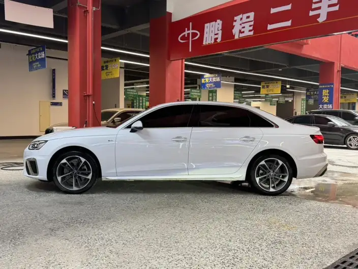Audi A4 L 2024 Model 40 TFSI Fashion Dynamic Model