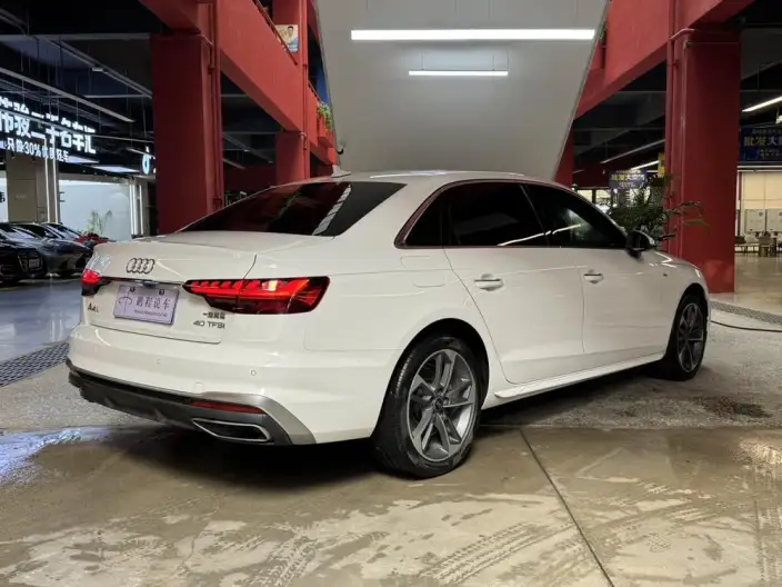 Audi A4 L 2024 Model 40 TFSI Fashion Dynamic Model – фото 6
