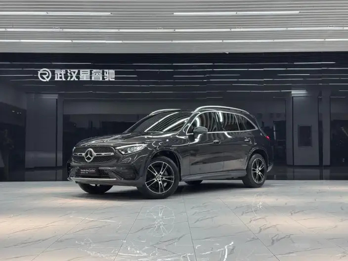 Mercedes-Benz GLC 2025 Model GLC 260 L 4MATIC Luxury Model 5 seat