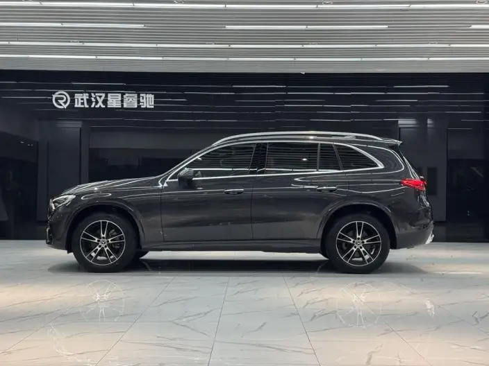 Mercedes-Benz GLC 2025 Model GLC 260 L 4MATIC Luxury Model 5 seat