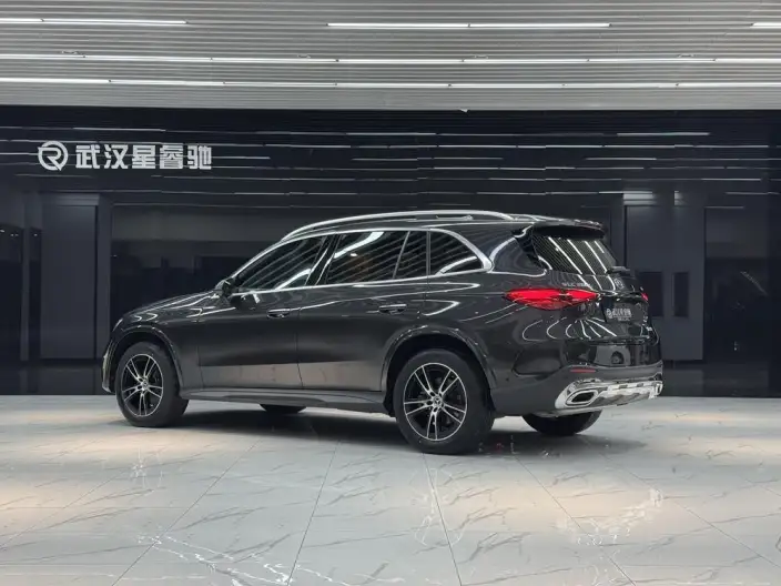 Mercedes-Benz GLC 2025 Model GLC 260 L 4MATIC Luxury Model 5 seat