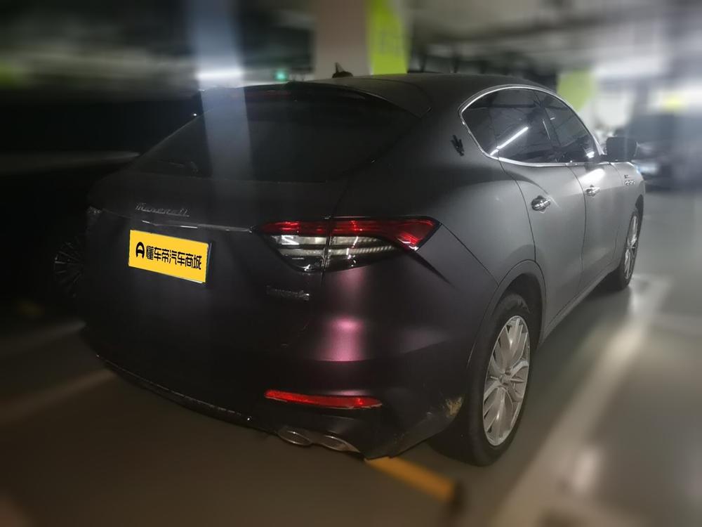 Levante 2022 3.0T Modena