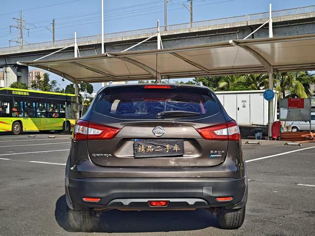 Nissan Qashqai 2017 2.0L CVT Elite China V – фото 8