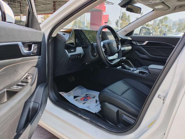 Bestune B70 2023 Third Gen 1.5T Automatic Smooth Enjoy – фото 4