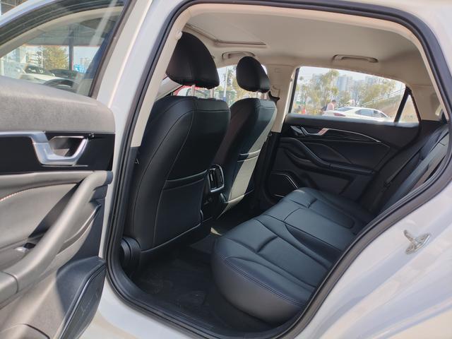 Bestune B70 2023 Third Gen 1.5T Automatic Smooth Enjoy – фото 7
