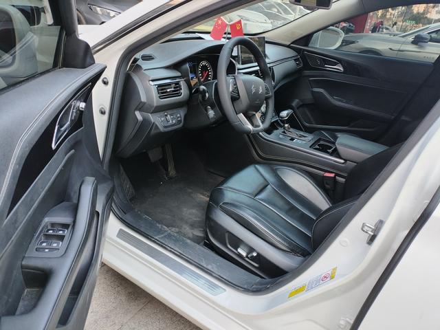 Hongqi H5 Classic Модель 2018 года 30TD Sport Edition – фото 4