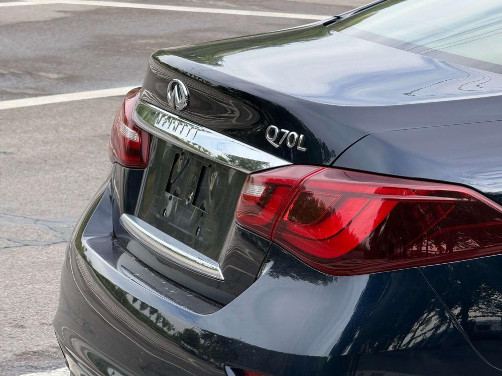 Infiniti Q70 Модель 2019 года Q70L 2.0T Yuexiang Edition