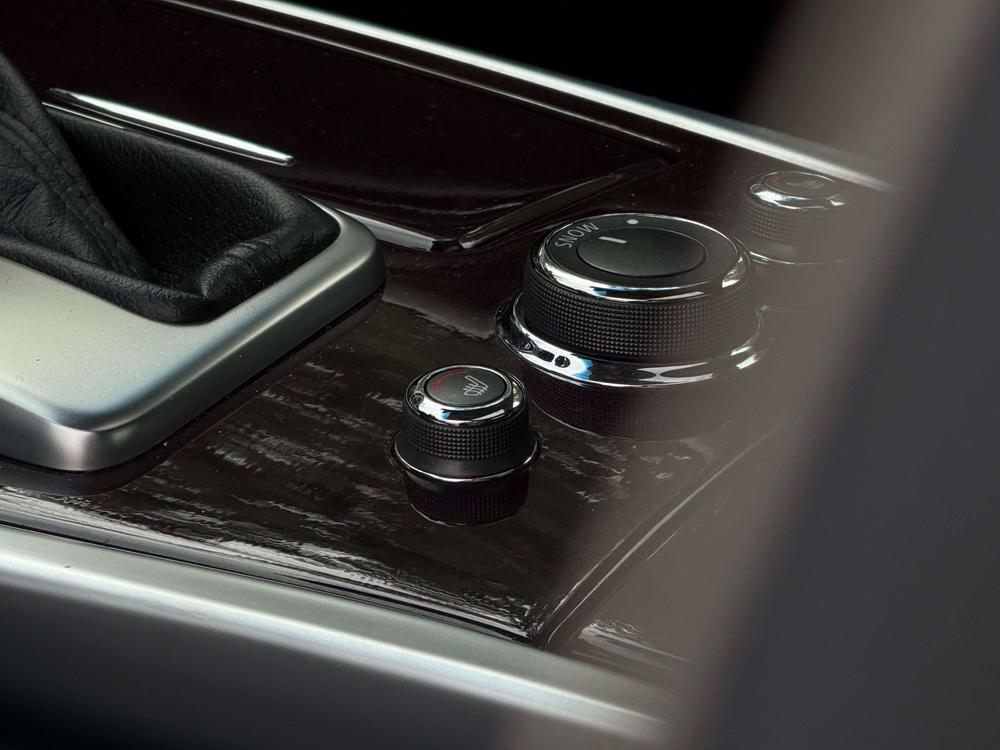 Infiniti Q70 Модель 2019 года Q70L 2.0T Yuexiang Edition