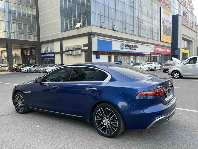 Jaguar XEL 2021 2.0T 200PS R-DYNAMIC Youth Sport – фото 4