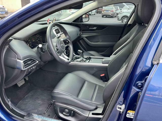 Jaguar XEL 2021 2.0T 200PS R-DYNAMIC Youth Sport – фото 9