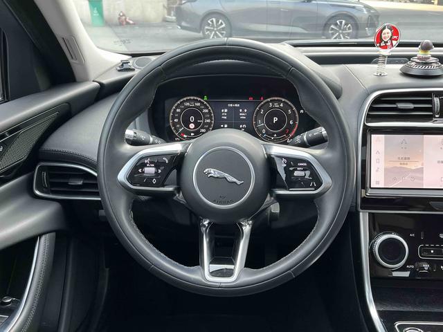 Jaguar XEL 2021 2.0T 200PS R-DYNAMIC Youth Sport – фото 20