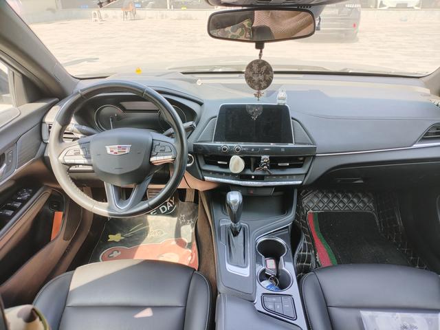 Cadillac CT4 2020 28T Fashion – фото 8