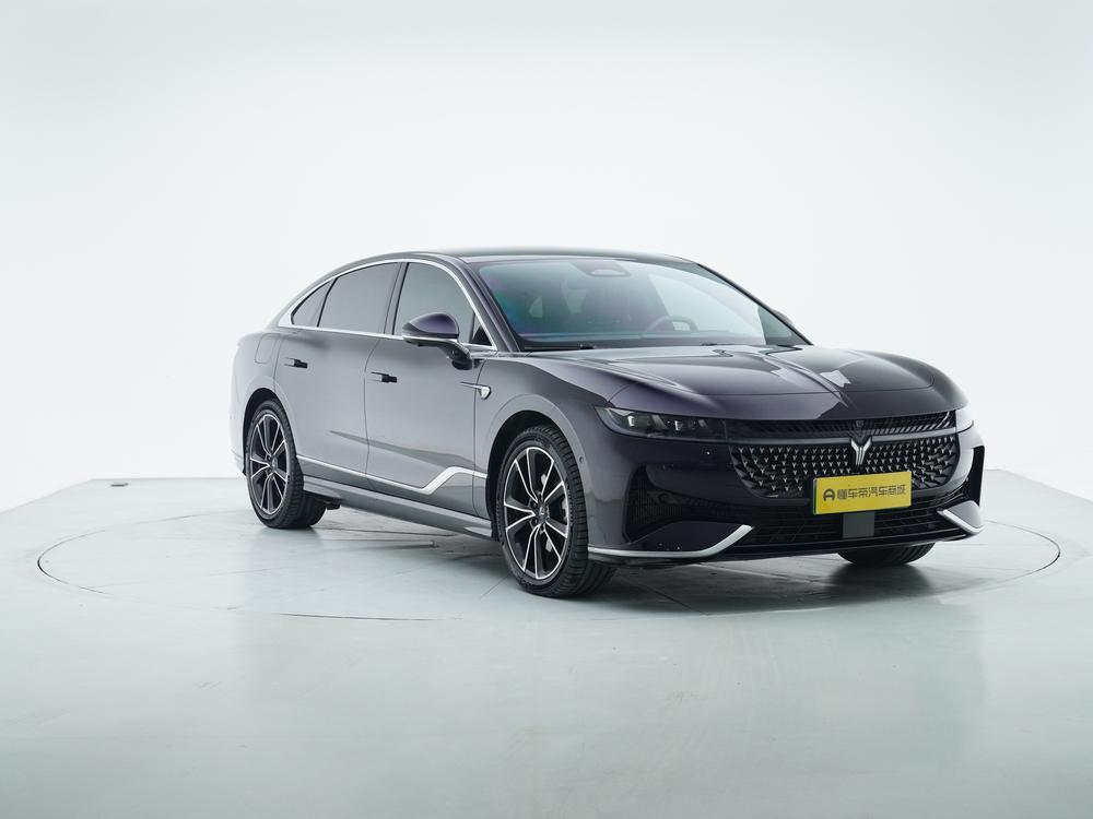 VOYAH Pursuit PHEV 2024 модификация Ultra-long Endurance 4WD Ultimate Edition