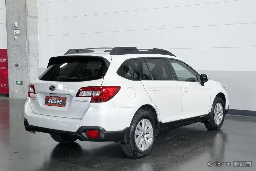 Subaru Outback 2015 2.5i Luxury Navigation