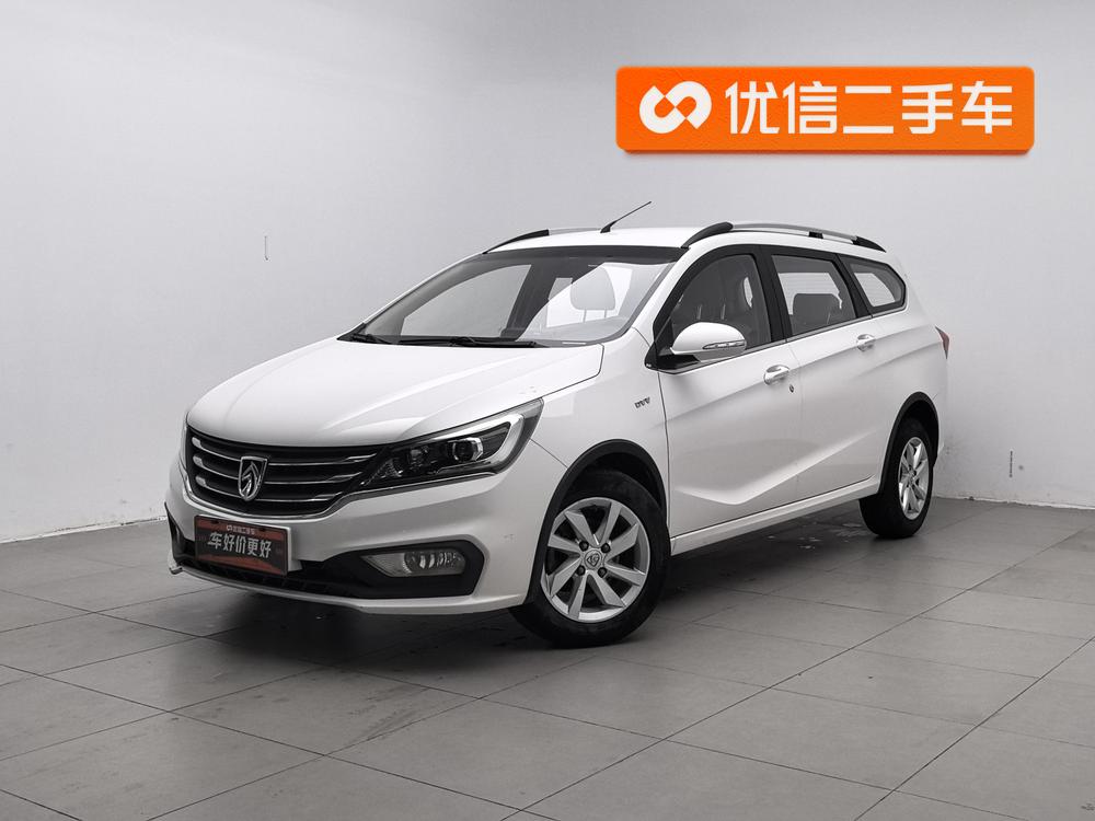 Baojun 310W 2017 1.5L Manual Fashion China V