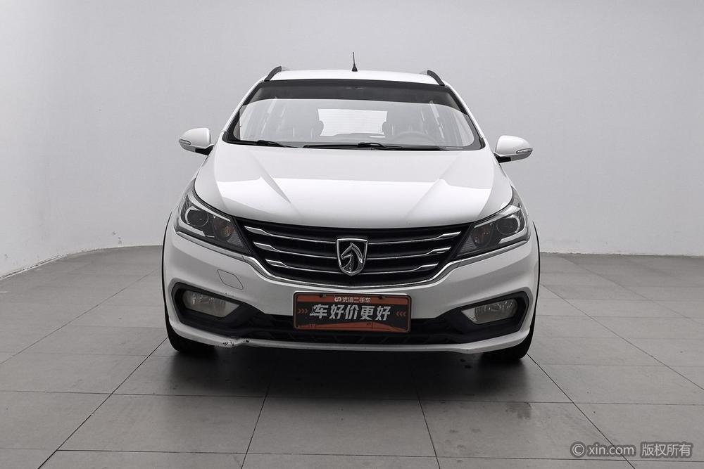 Baojun 310W 2017 1.5L Manual Fashion China V