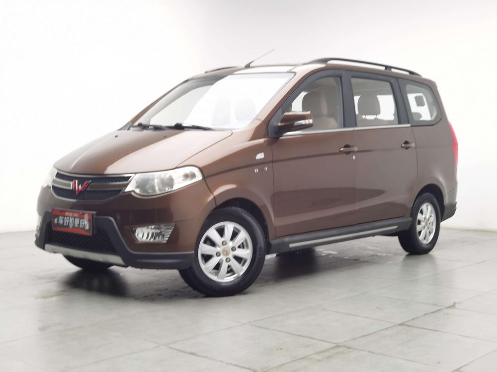 Wuling Hongguang 2014 1.5L S Comfort