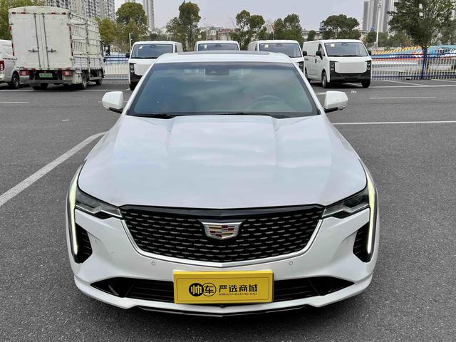 Cadillac CT4 2020 28T Fashion – фото 2