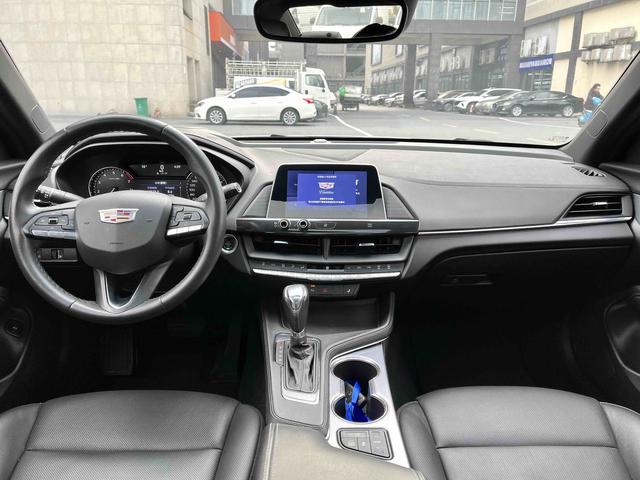 Cadillac CT4 2020 28T Fashion – фото 13