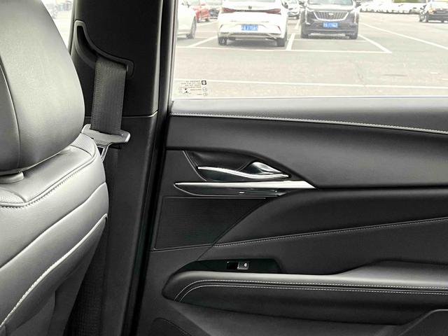 Cadillac CT4 2020 28T Fashion – фото 16
