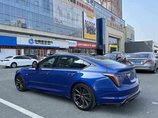 Cadillac C T5 Модель 2020 года комплектация 28T Platinum Sport Sport – фото 3