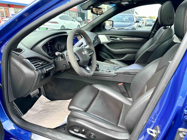 Cadillac C T5 Модель 2020 года комплектация 28T Platinum Sport Sport – фото 8