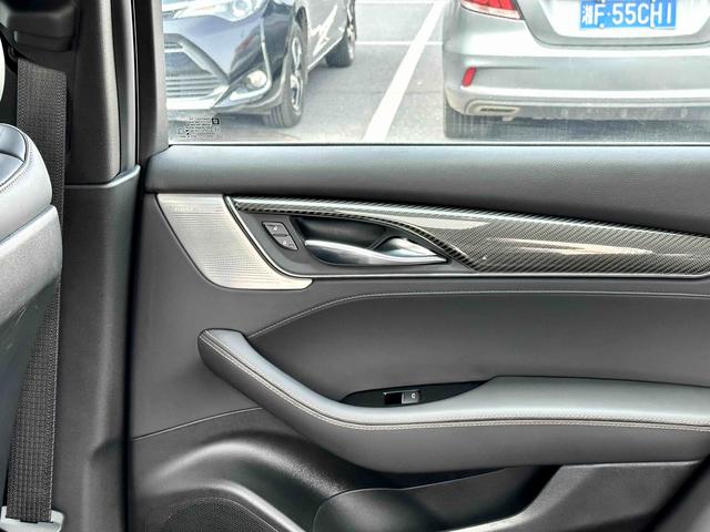 Cadillac C T5 Модель 2020 года комплектация 28T Platinum Sport Sport – фото 12