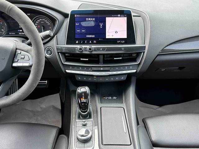Cadillac C T5 Модель 2020 года комплектация 28T Platinum Sport Sport – фото 16