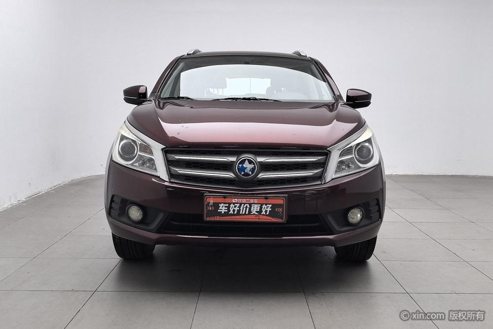 Venucia T70 2015 2.0L CVT Smart