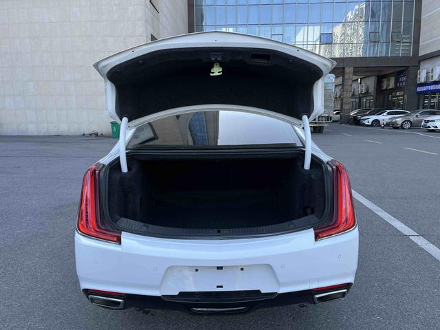Cadillac XTS 2018 28T Technology – фото 5