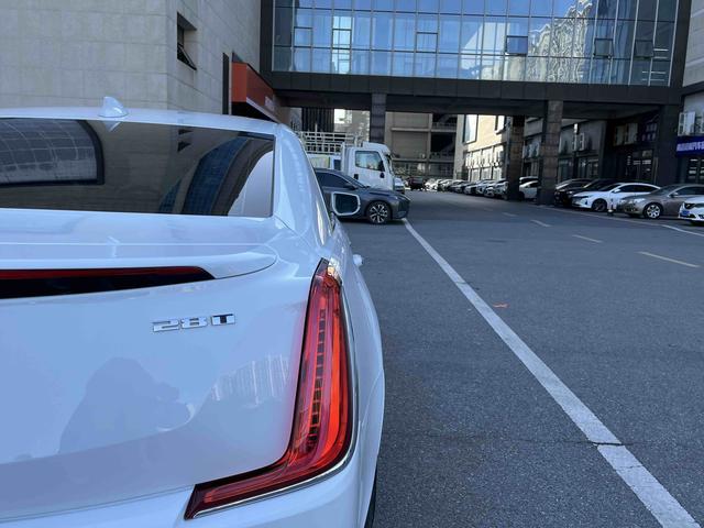 Cadillac XTS 2018 28T Technology – фото 7