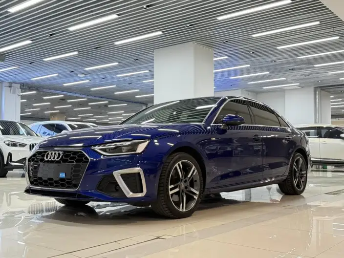 Audi A4 L 2020 Model 40 TFSI quattro Luxury Dynamic Model
