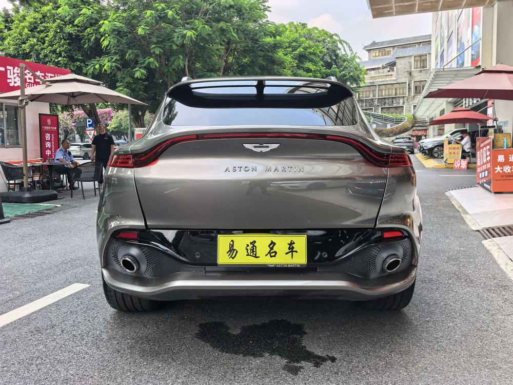 Aston Martin DBX 2021 4.0T V8 Silk Road