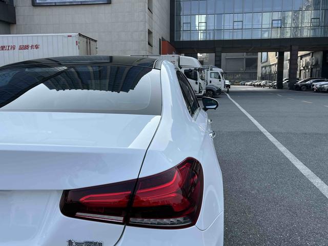 Mercedes-Benz A-class Модель 2022 года комплектация A 200 L Sports sedan Fashion Edition – фото 8