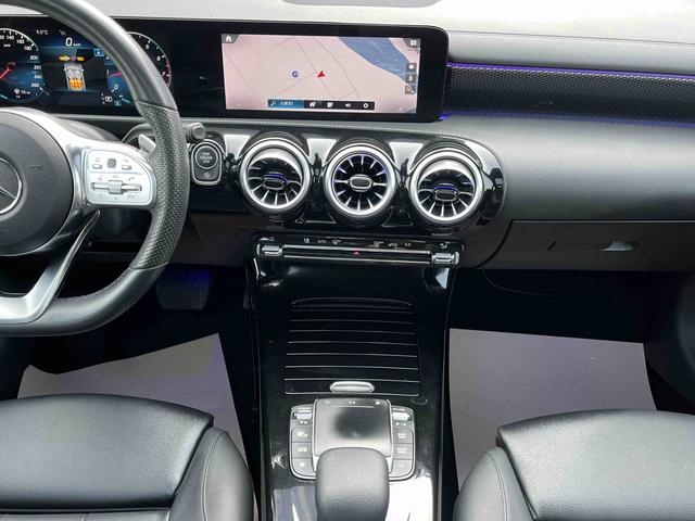 Mercedes-Benz A-class Модель 2022 года комплектация A 200 L Sports sedan Fashion Edition – фото 14