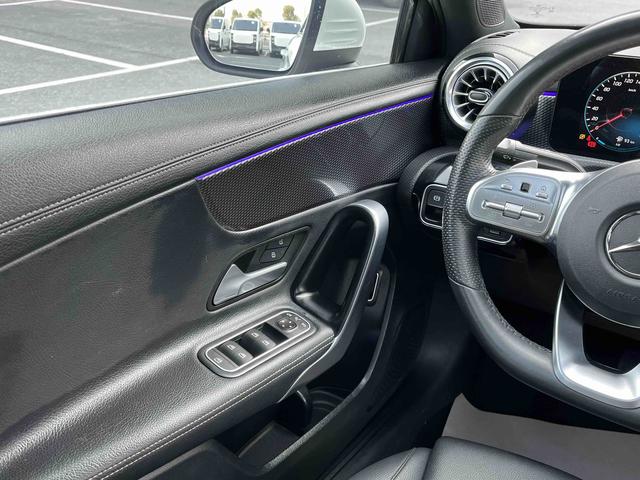 Mercedes-Benz A-class Модель 2022 года комплектация A 200 L Sports sedan Fashion Edition – фото 19