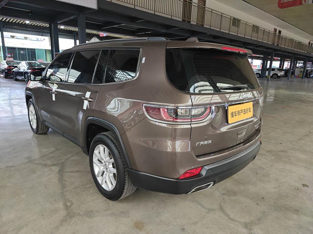 Commander Модель 2018 года 2.0T 2WD Advance Edition National V