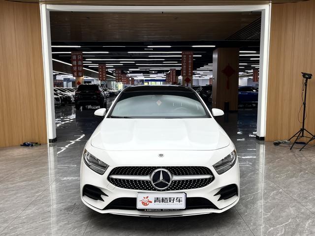 Mercedes-Benz A-class 2022 A 180 L – фото 2