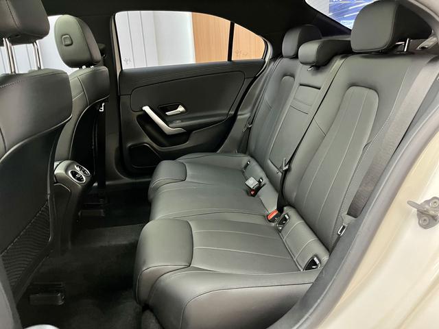 Mercedes-Benz A-class 2022 A 180 L – фото 12