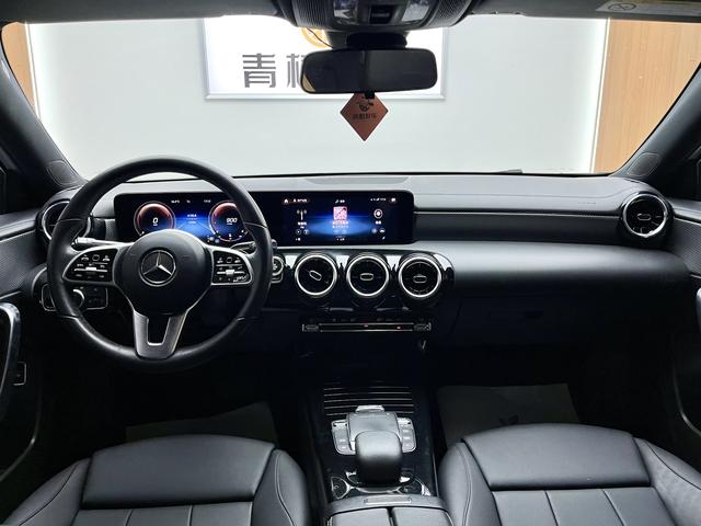 Mercedes-Benz A-class 2022 A 180 L – фото 19