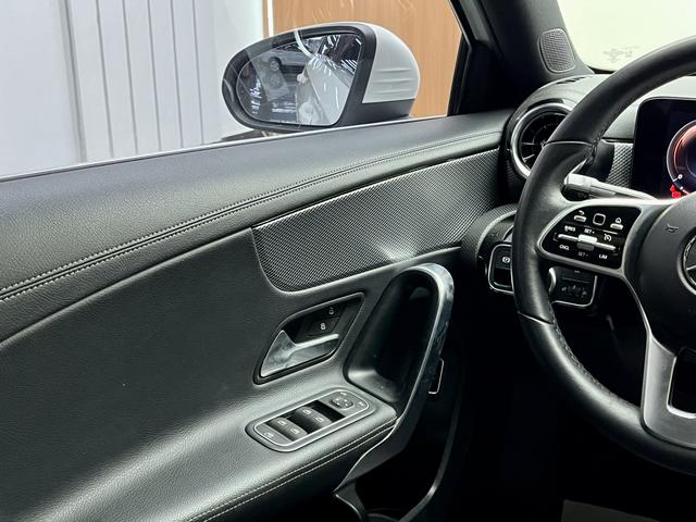Mercedes-Benz A-class 2022 A 180 L – фото 21