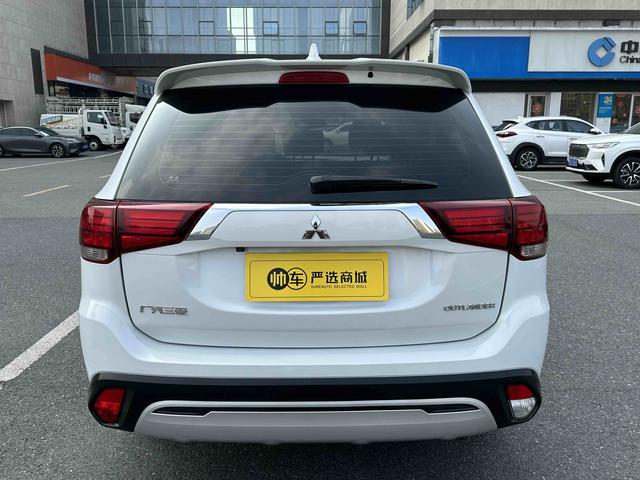 Mitsubishi Outlander 2019 2.0L 2WD Enjoy 5-seat China VI – фото 7