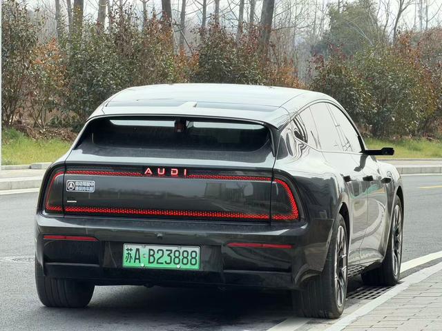 AUDI E5 Sportback 2026 модификация Pioneer type – фото 14