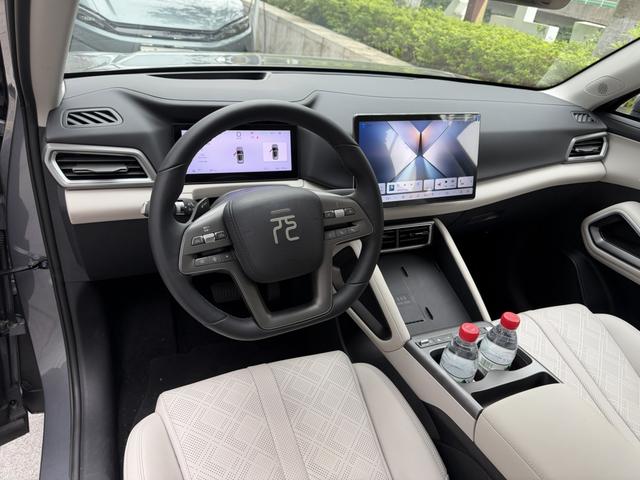 Yuan UP 2025 Model S mart Driving Edition 401KM Transcendent – фото 8