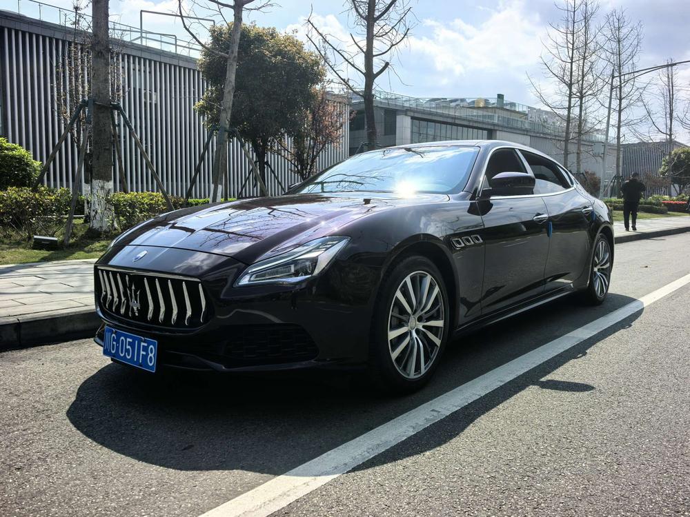 Quattroporte Модель 2018 года 3.0T 350Hp Standard Edition