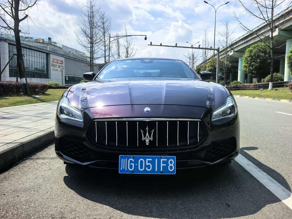 Quattroporte Модель 2018 года 3.0T 350Hp Standard Edition